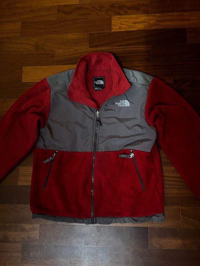 Giacca The North Face Rossa e Grigia