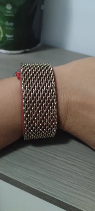 Pulsera malla dorada y roja