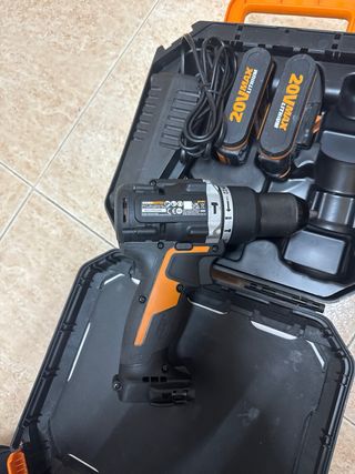 Taladro WORX Nitro WX352 20V