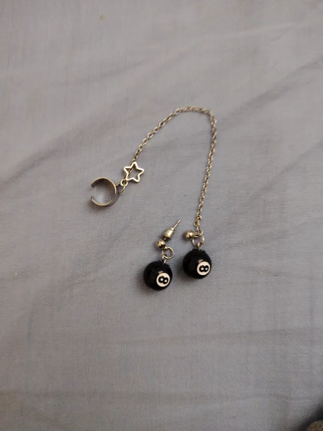 Pendientes bola billar 8 con cadena y aro