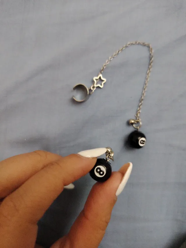 Pendientes bola billar 8 con cadena y aro