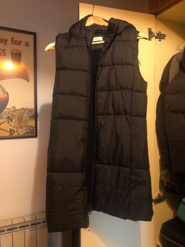 Chaleco largo Mango con capucha niño