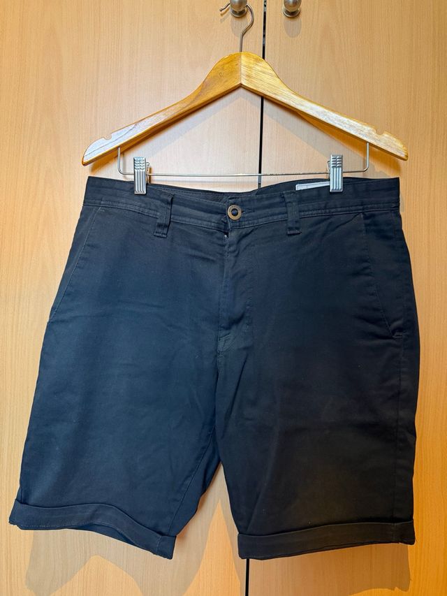 Pantalón Corto Volcom Negro Talla 32 (ES 42)