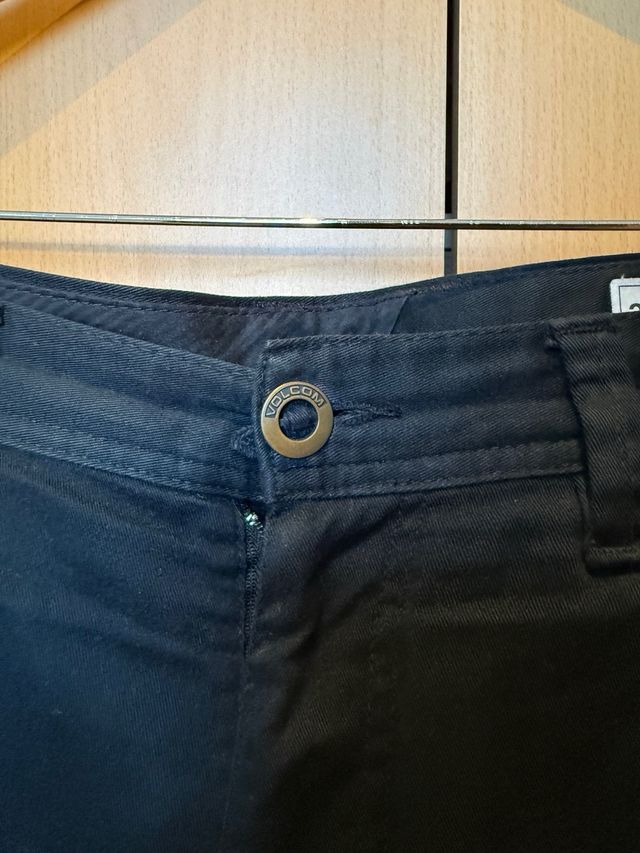 Pantalón Corto Volcom Negro Talla 32 (ES 42)