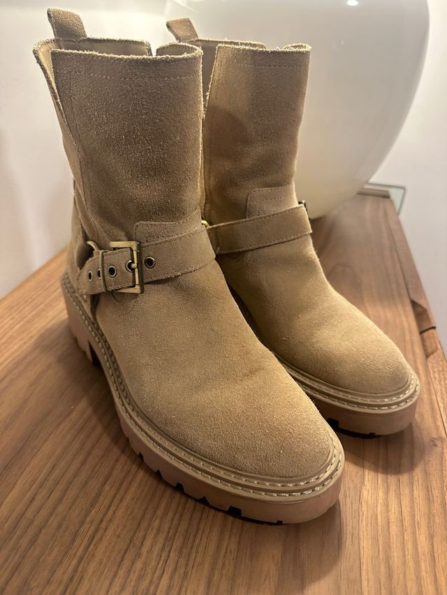 Botines ante beige talla 40