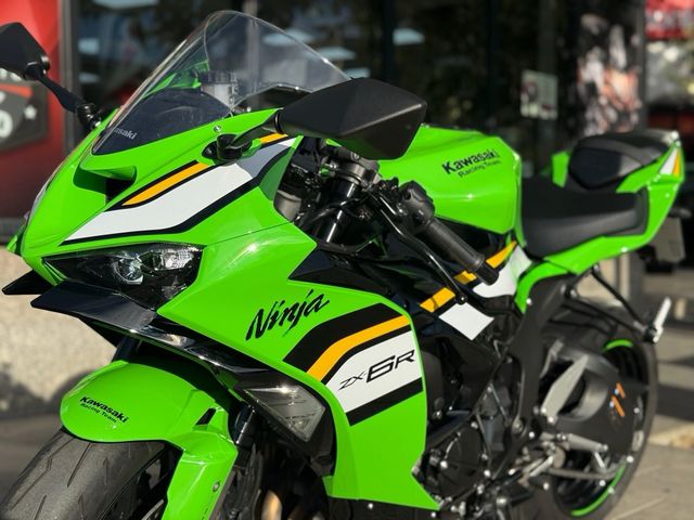 KAWASAKI ZX-6R