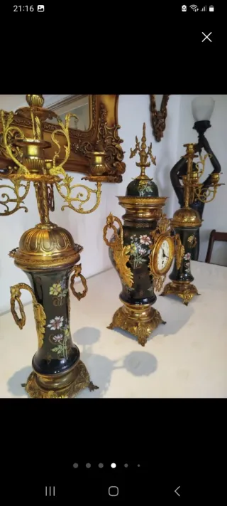 Reloj de sobremesa antiguo