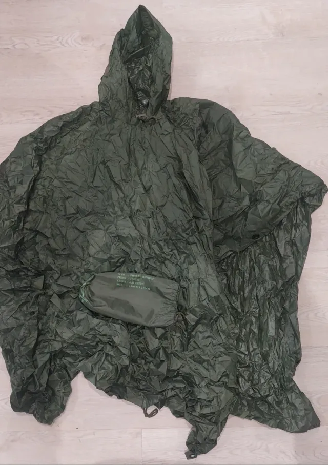 Poncho Ripstop Militar O.D. Green