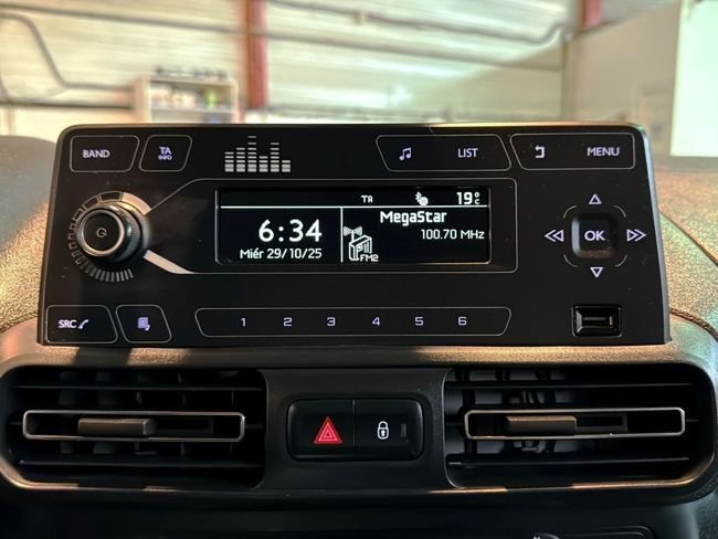 Citroën Berlingo 2021, foto 22