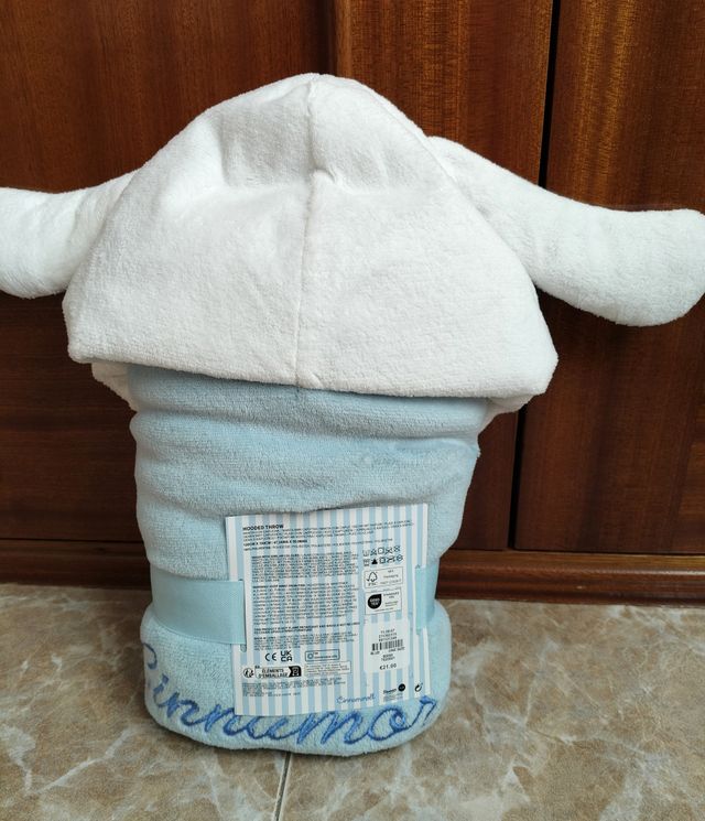 Manta con capucha Cinnamoroll 
