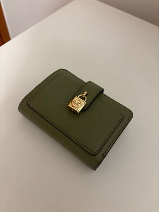 Cartera Michael Kors Verde con Candado Dorado