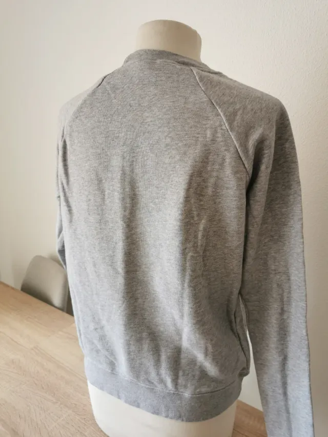 Sudadera Nike Gris
