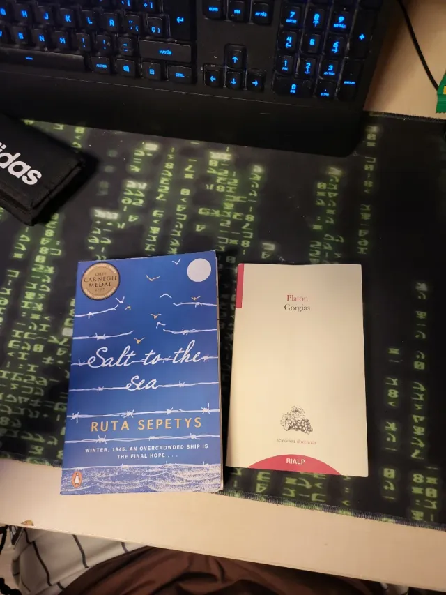 Gorgias y salt to the sea 5€ cada uno