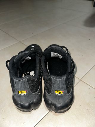 Zapatillas Nike tn originales  Talla 42 