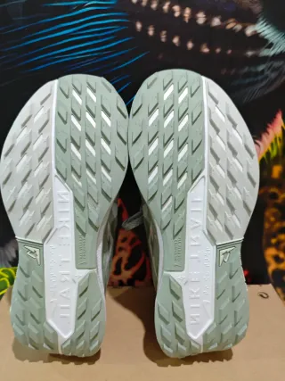 Nike Pegasus Trail 5 Verde/Blanco 