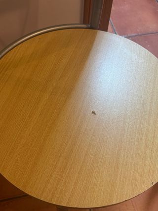 Juego de 2 sillas de metal y madera