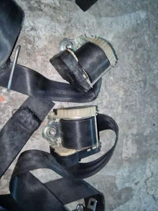 Cinturones Seguridad Ford Focus MK2