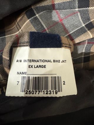 Chaqueta Barbour Negra