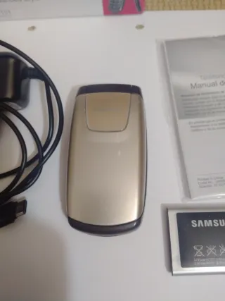 Móvil Samsung GT-E1151 Rosa/Marrón