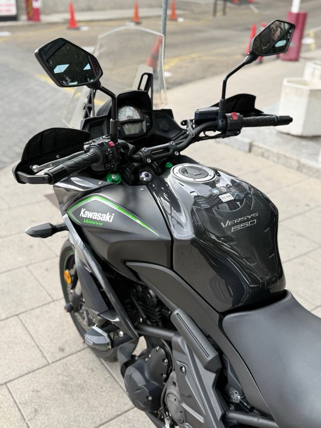 KAWASAKI VERSYS 650 ABS