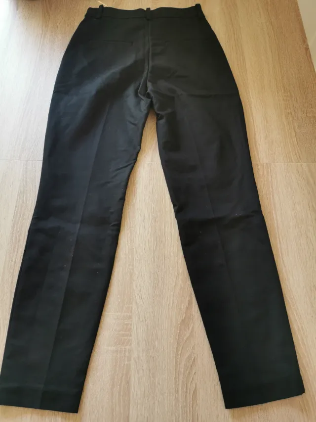 Pantalón de traje negro