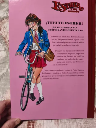 Tebeo tapa dura de ESTHER Y SU MUNDO.