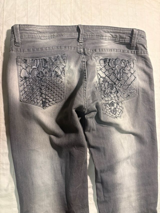Vaqueros Custo Talla 38 Gris