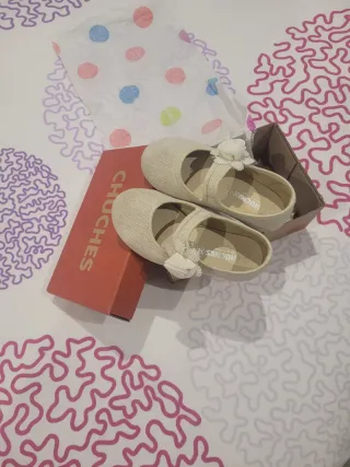 Merceditas niña Chuches beige/nude talla 24
