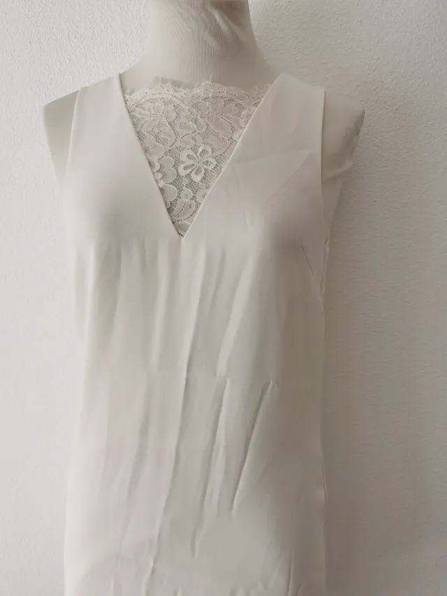 Vestido blanco con encaje