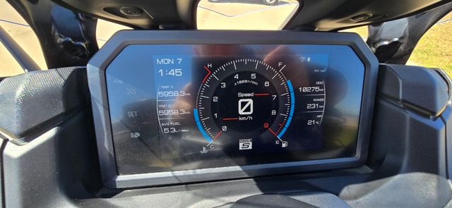 Yamaha tmax tech 560