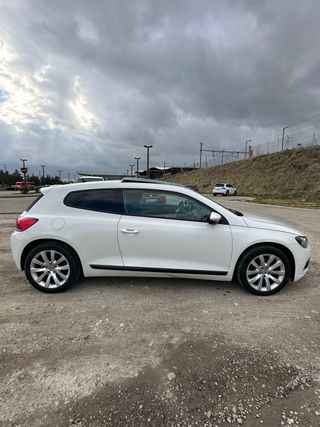 Volkswagen Scirocco 2011