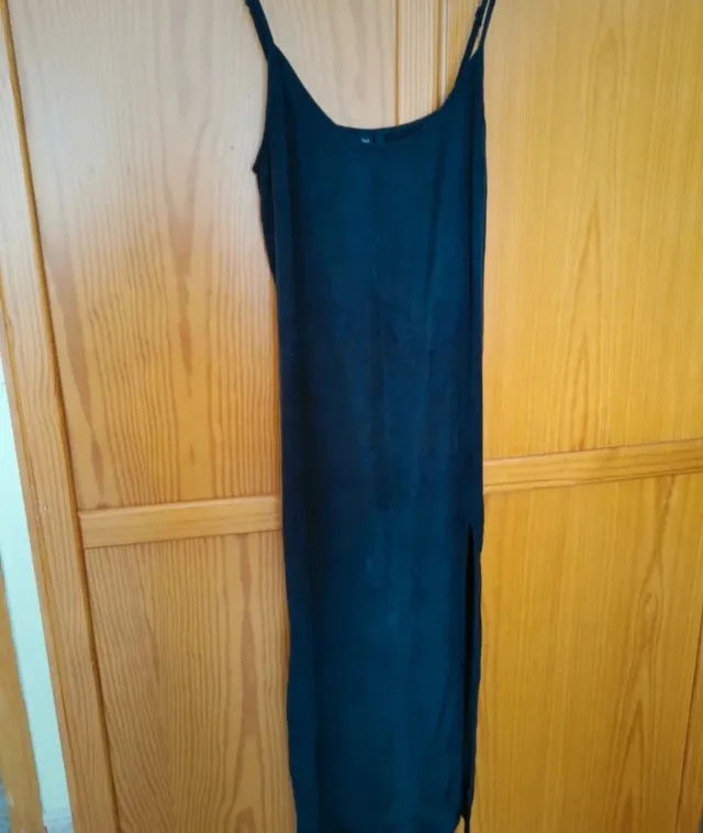 Vestido largo Zara negro con abertura