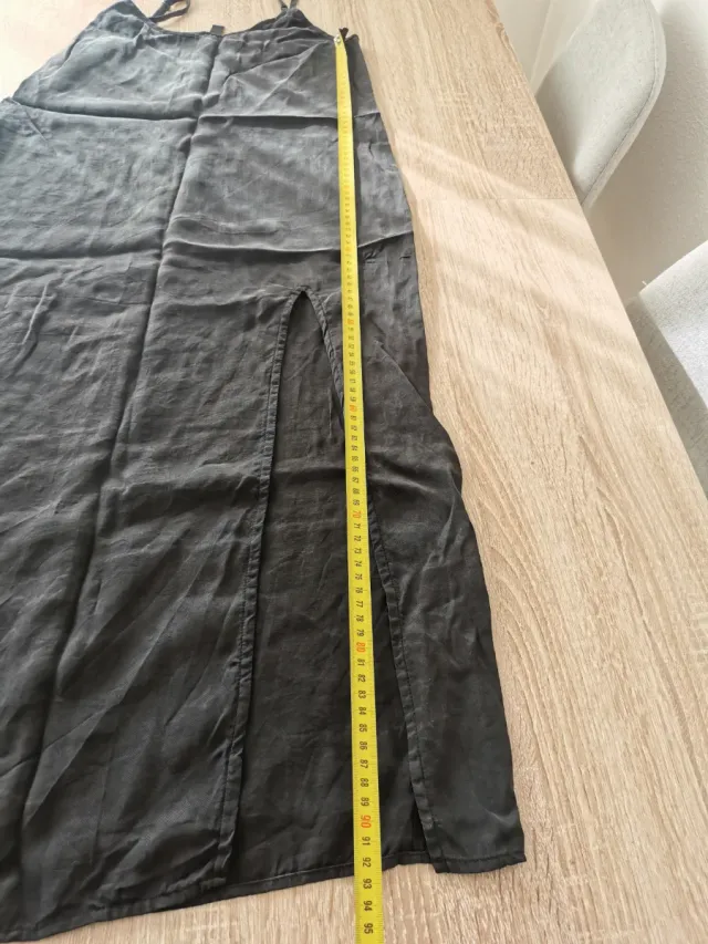 Vestido largo Zara negro con abertura