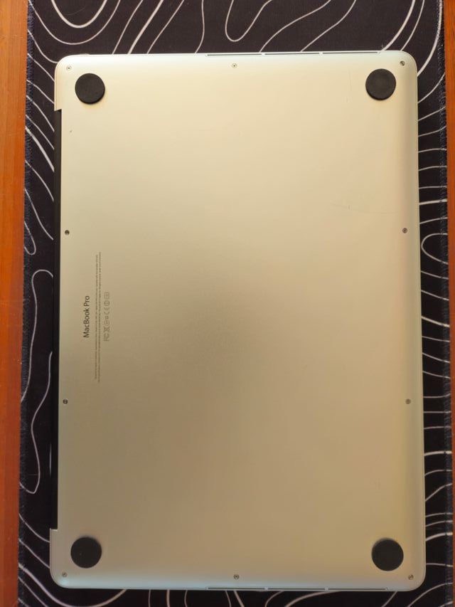 MacBook Pro Retina 15 pollici *BATTERIA NUOVA*