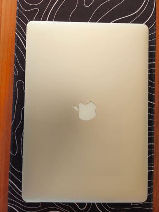 MacBook Pro Retina 15 pollici *BATTERIA NUOVA*