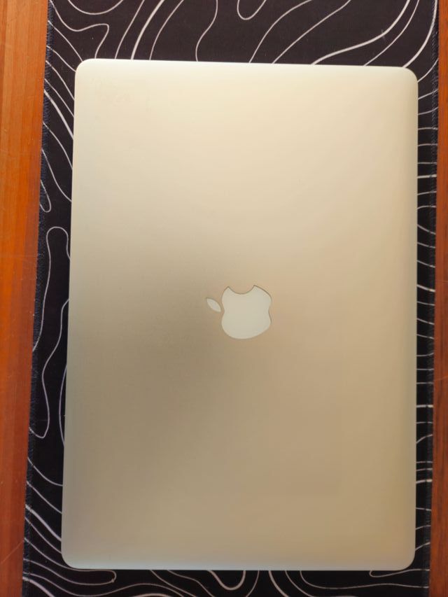 MacBook Pro Retina 15 pollici *BATTERIA NUOVA*