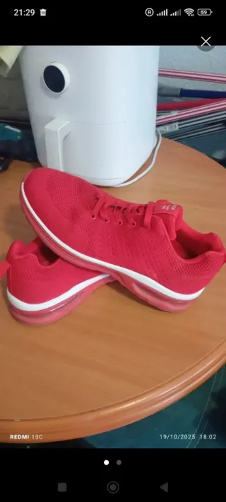 Zapatillas deportivas hombre rojas
