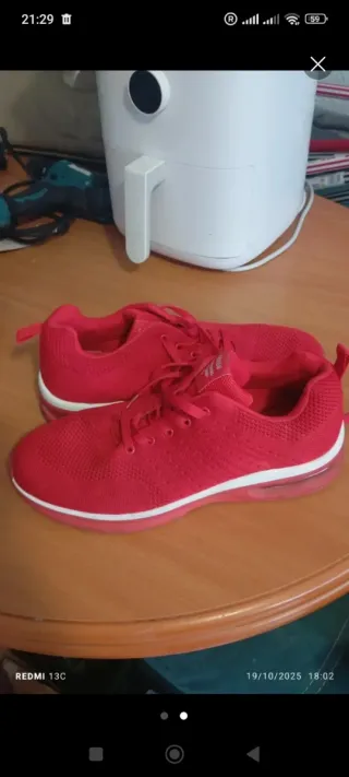Zapatillas deportivas hombre rojas