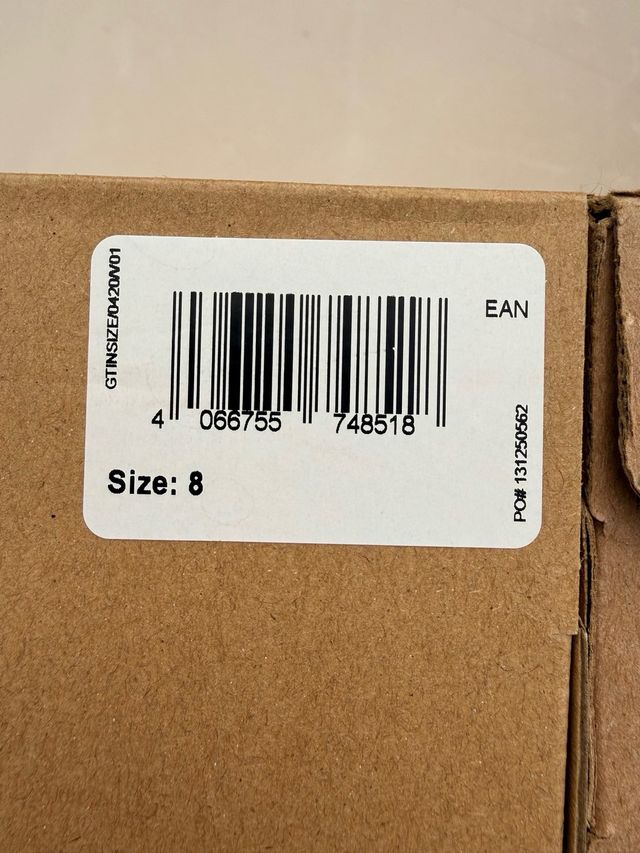 2 Cajas Adidas Yeezy Foam Runner