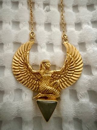 Collar Isida Oro Plateado con labradatite