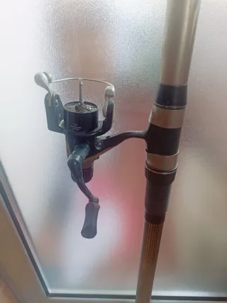 Caña de pescar telescópica