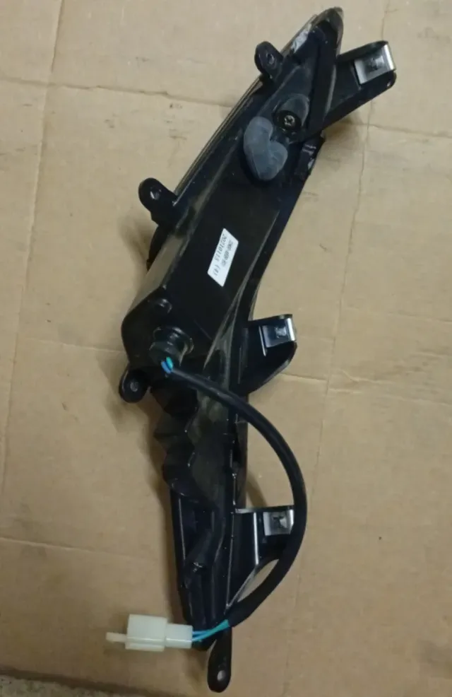 Intermitent   LED Kymco people 125 s