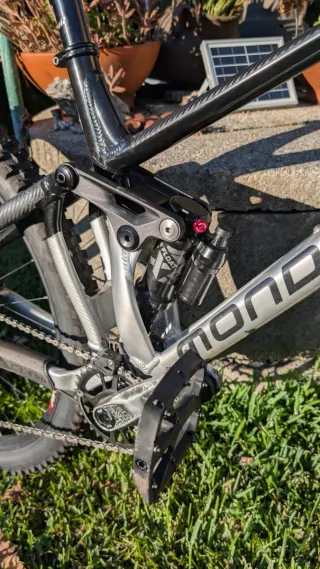 Bicicleta Enduro MTB Mondraker Foxy M 