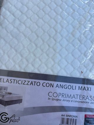 Coprimaterasso Matrimoniale con copri cuscini