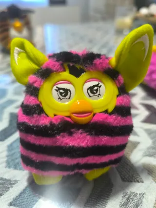 3 Mini Furbys McDonald's
