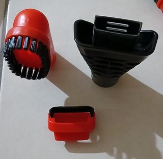 Aspirapolvere auto Black & Decker Pivot auto