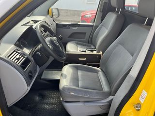 Volkswagen Transporter 2012