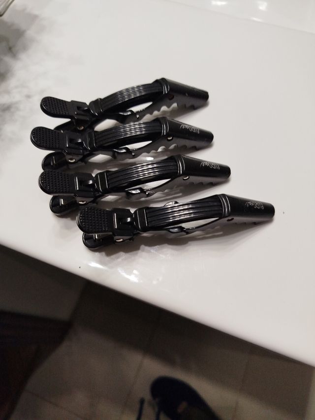 Horquillas de peluquería Eurostil (4 unidades)