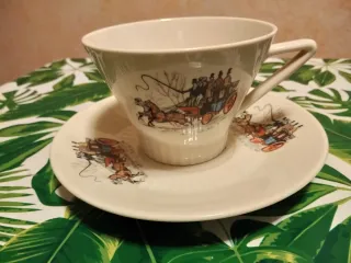 Set Tazzine da Tè in Porcellana