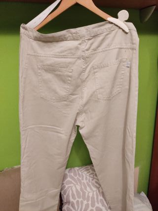 Pantalones premamá beige
